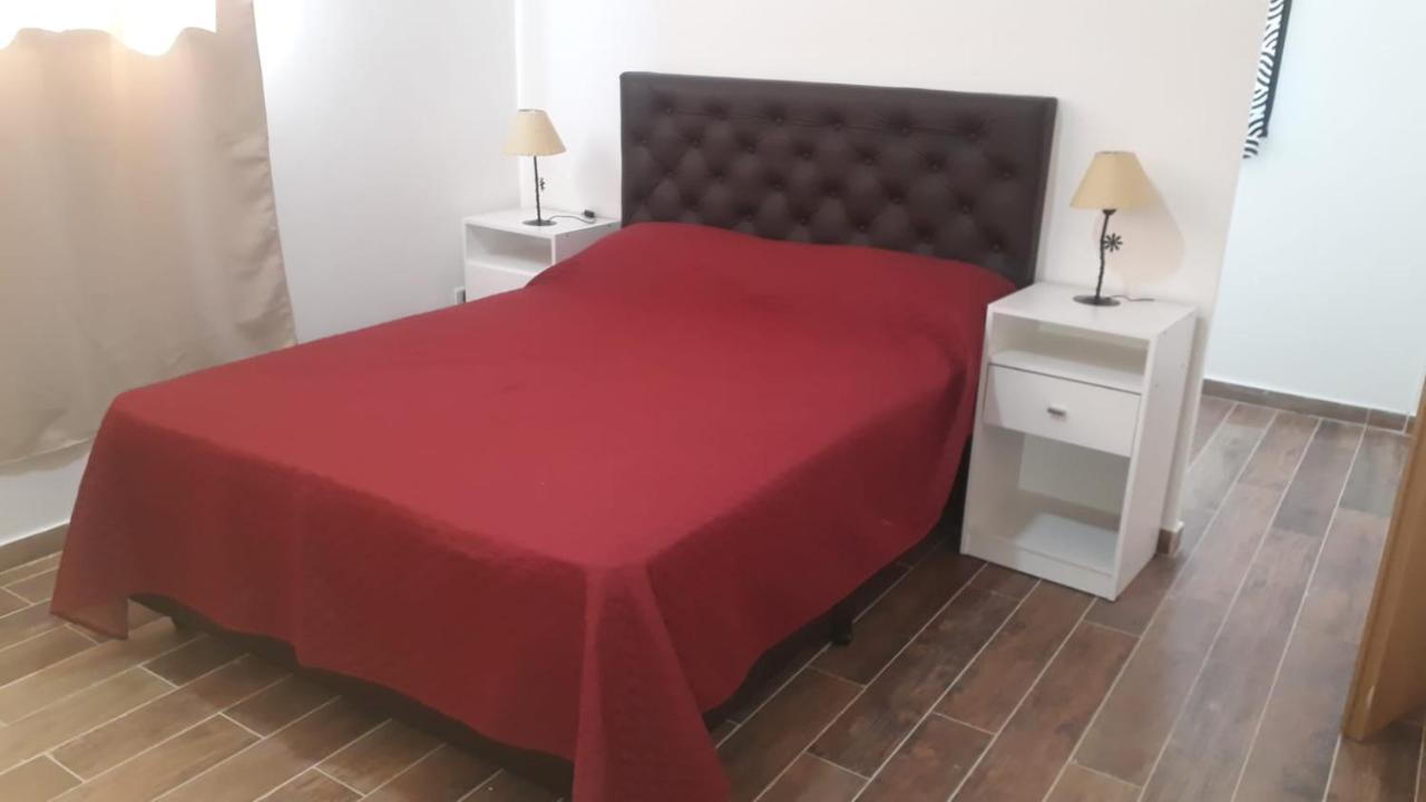 Depto Temporario La Plata Bed and Breakfast Buitenkant foto