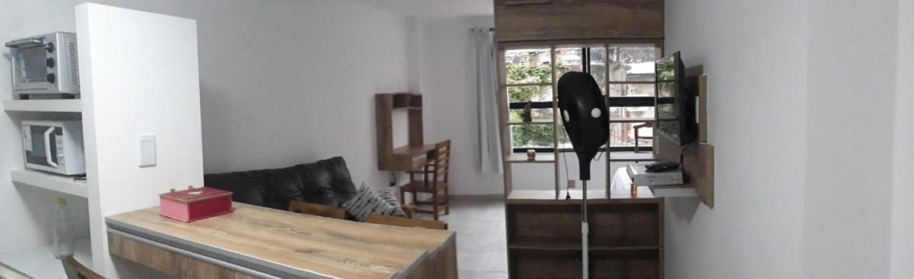 Depto Temporario La Plata Bed and Breakfast Buitenkant foto